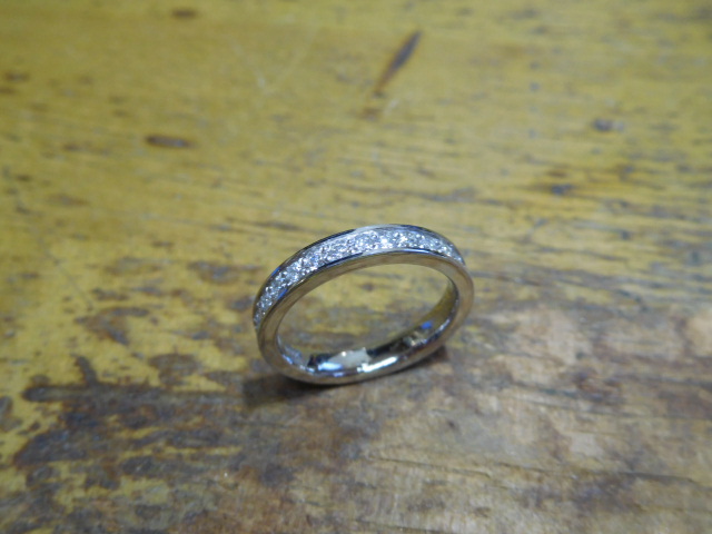 エタニティリングのサイズ直し～指輪のサイズ直しのやり方 | 鍛造 結婚 