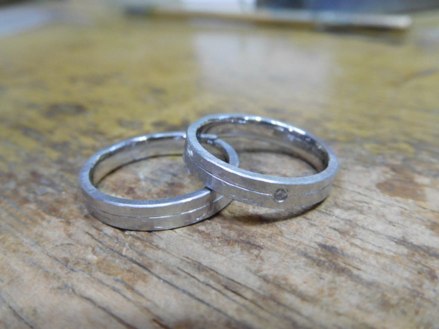 結婚指輪 鍛造