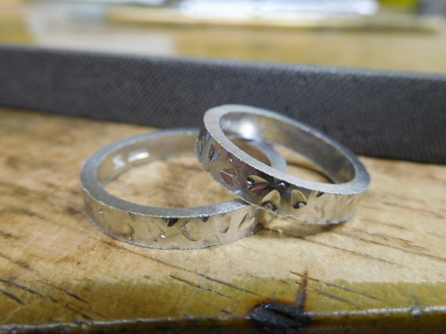 結婚指輪 桜モチーフ プラチナ