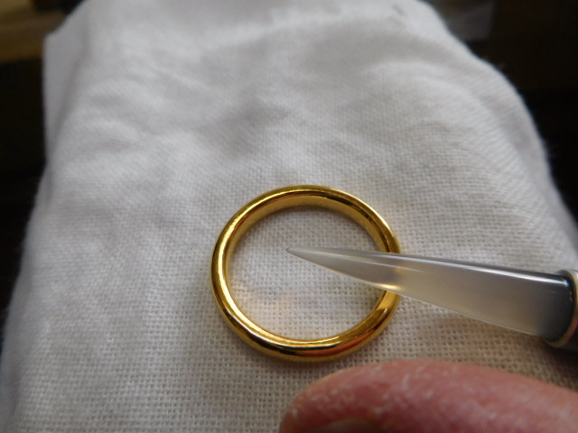 純金　結婚指輪
