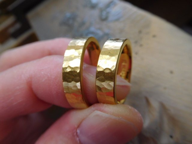 結婚指輪 純金