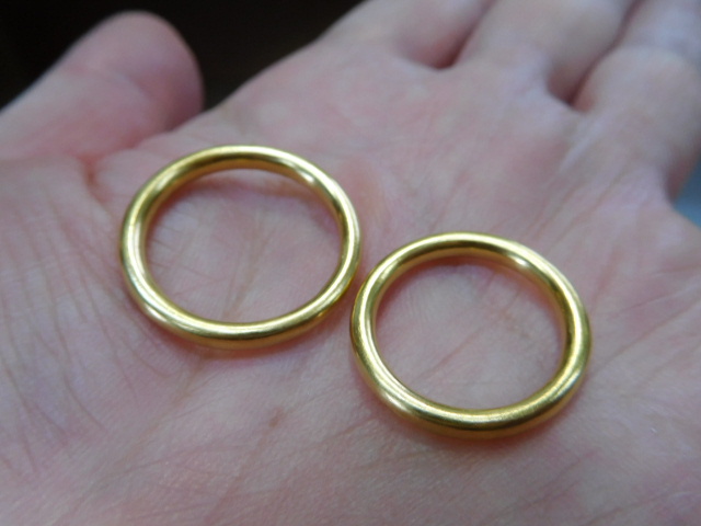 純金 指輪 結婚指輪