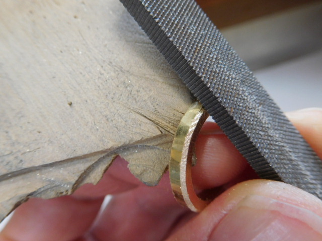 純金 ダイヤ 指輪