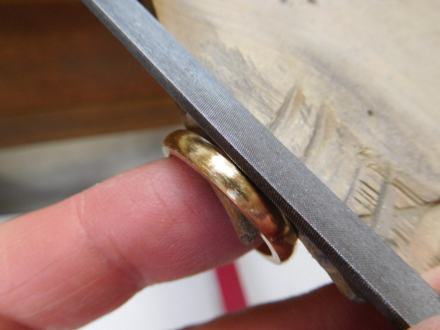 純金 ダイヤ 指輪