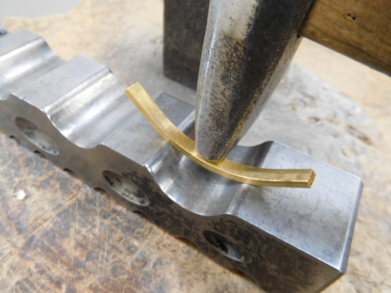 槌目 結婚指輪 後悔