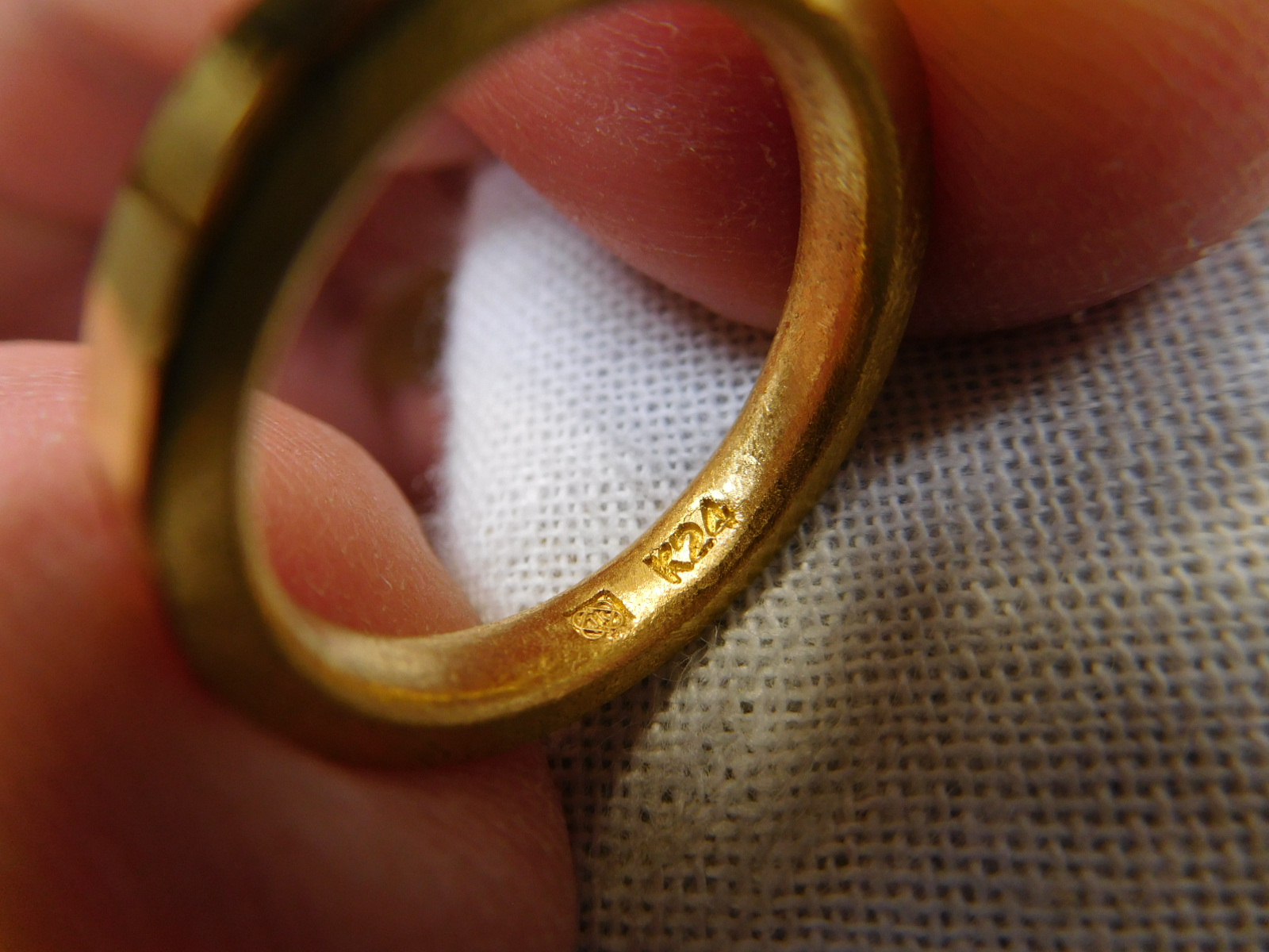 槌目 結婚指輪 後悔