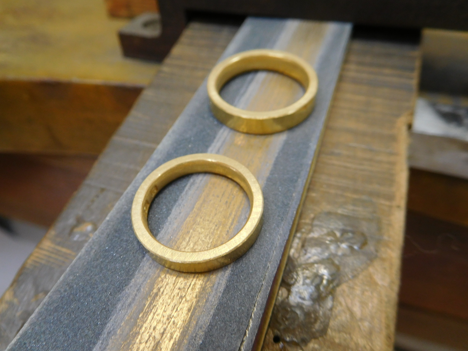 槌目 結婚指輪 後悔