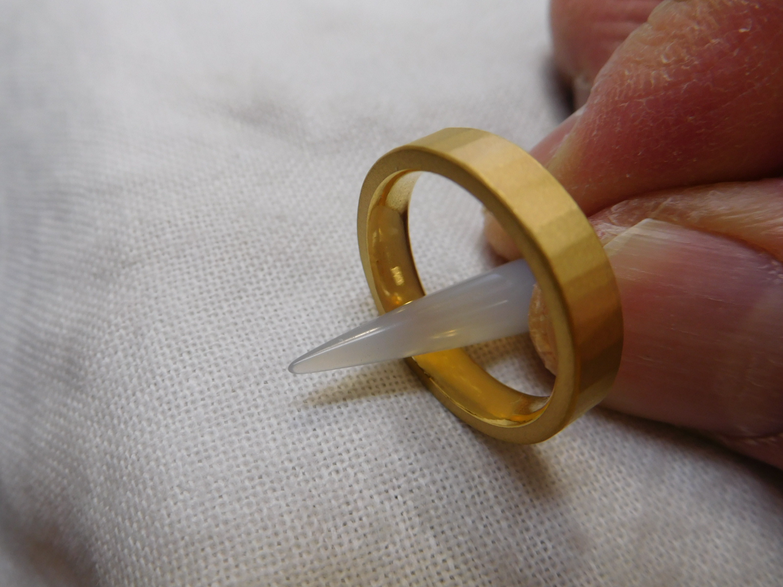 槌目 結婚指輪 後悔