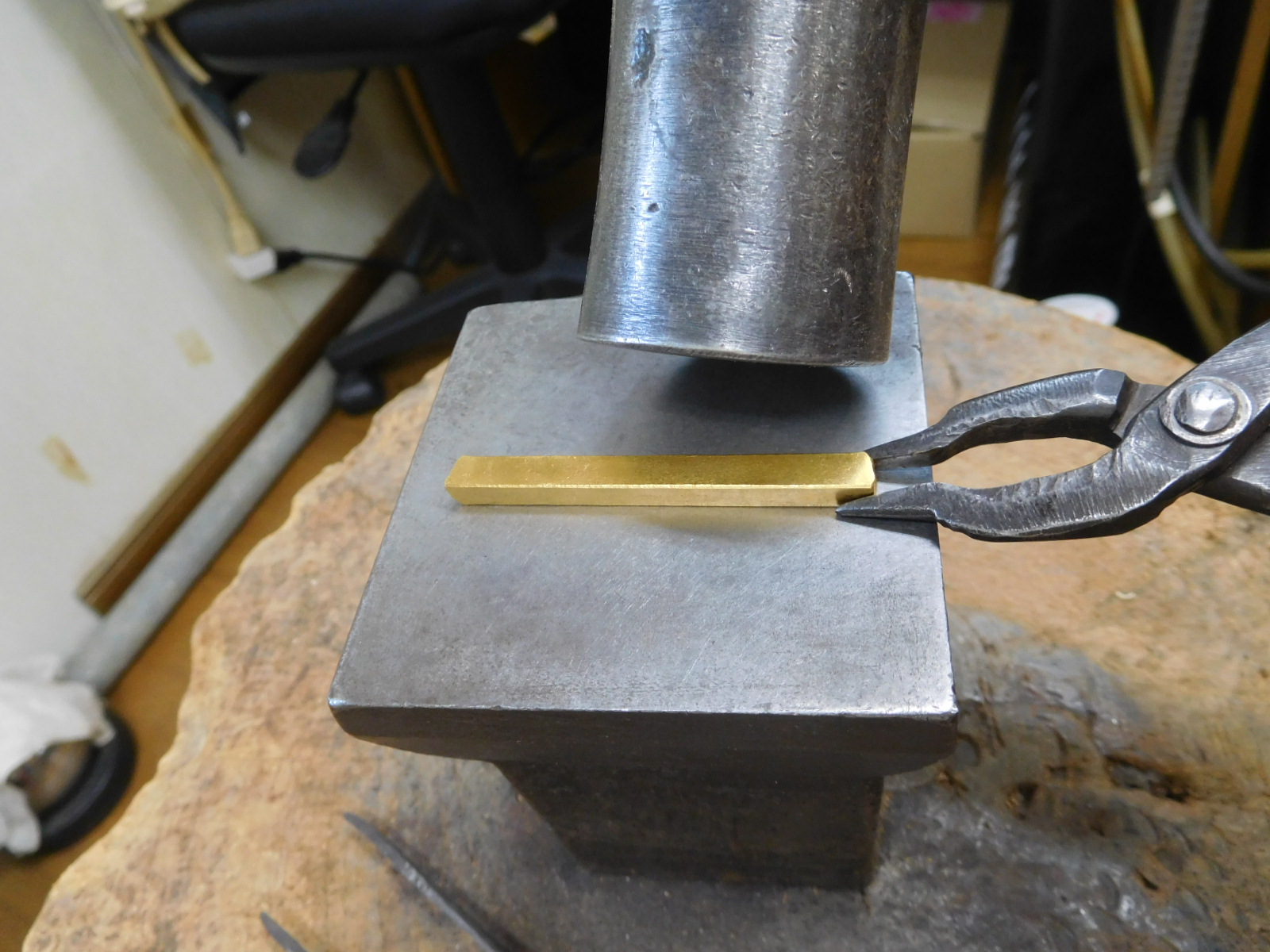 純金 指輪 ブランド