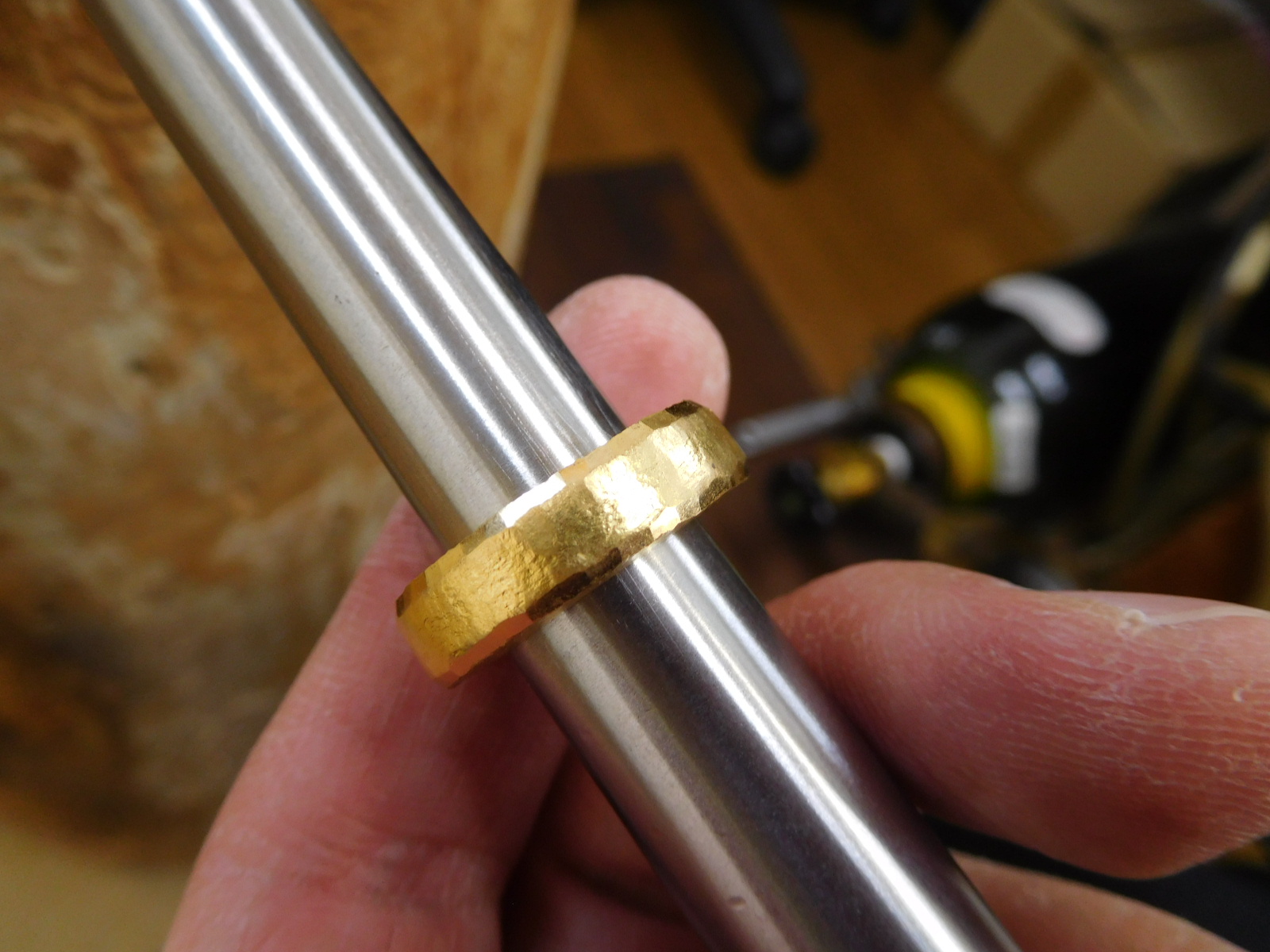 純金 指輪 ブランド