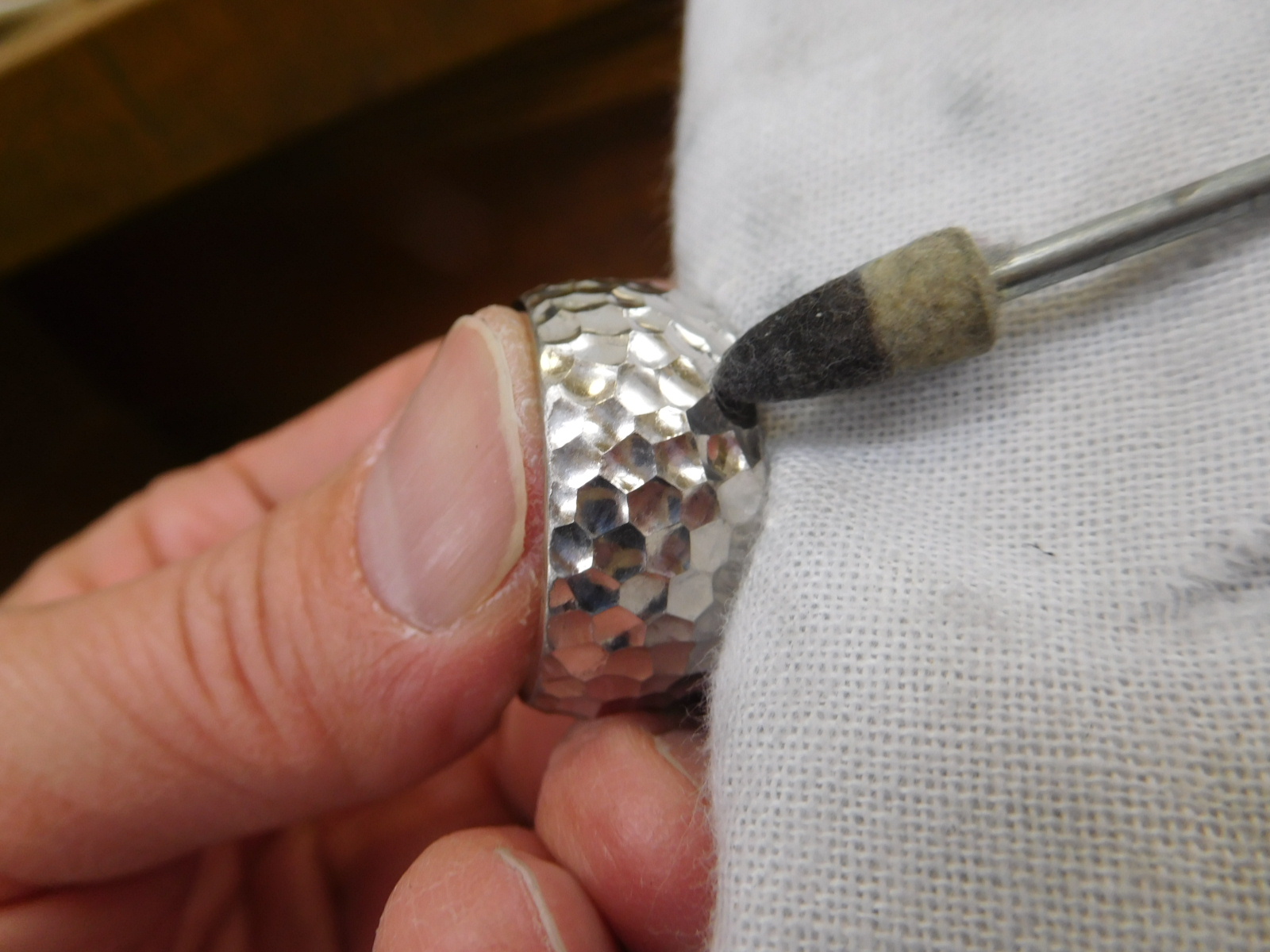 槌目 リング メンズ