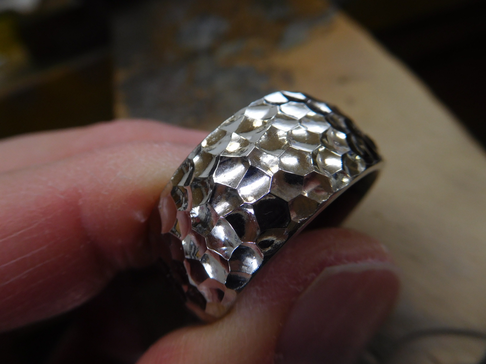 槌目 リング メンズ