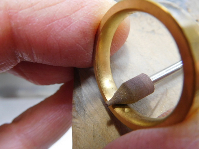 槌目 結婚指輪 人気