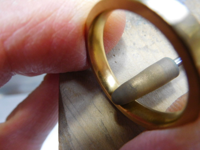槌目 結婚指輪 人気