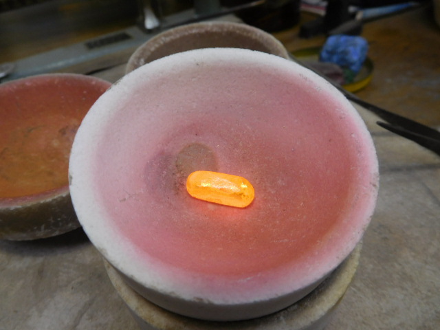 純金 指輪 どこで買う