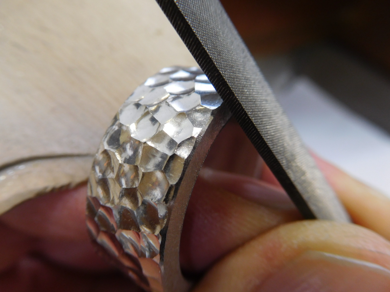 槌目 リング 太め