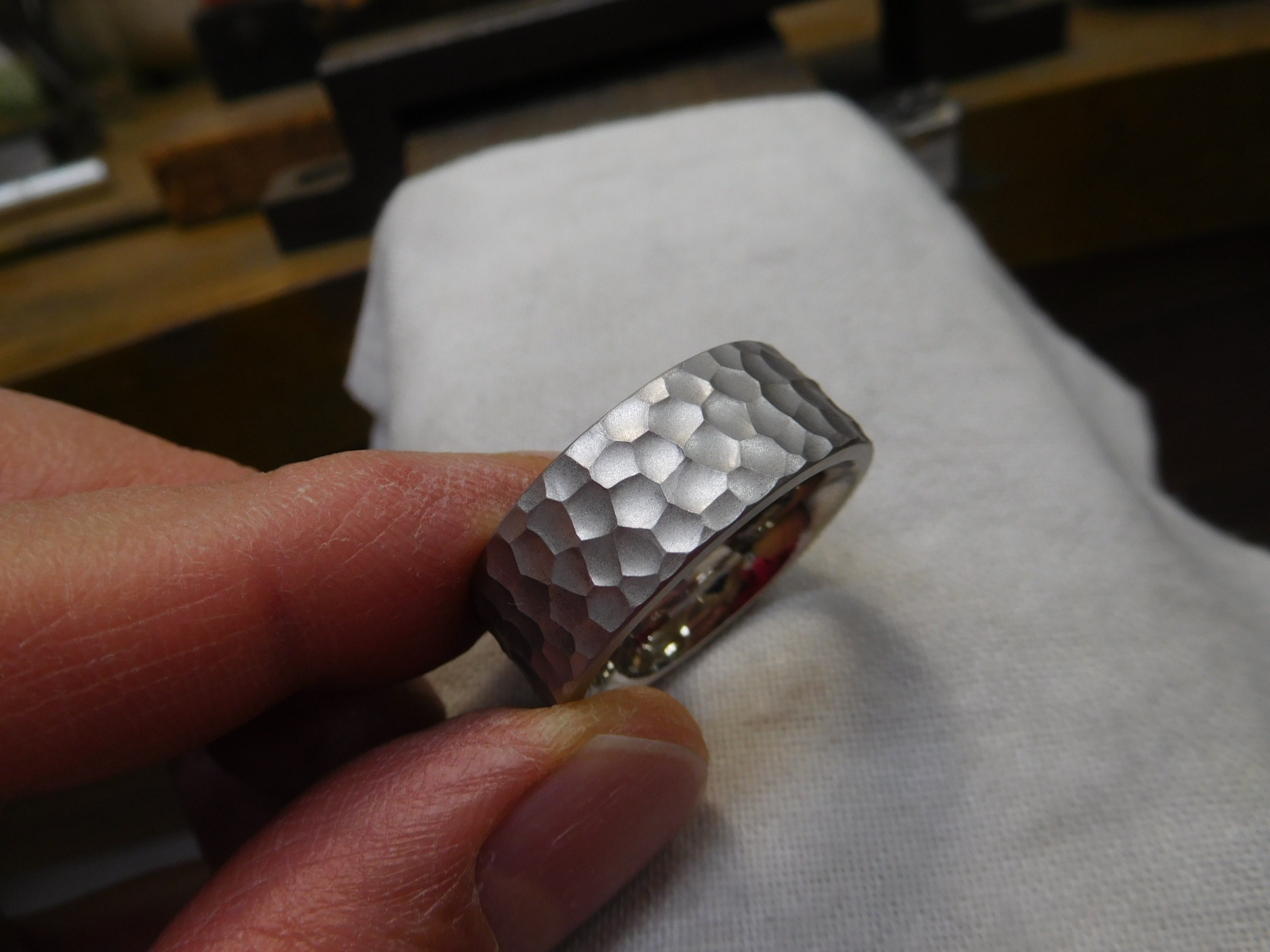 槌目 リング 太め