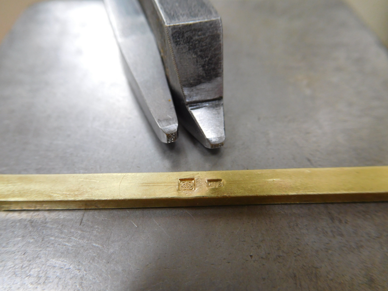 槌目 リング ブランド