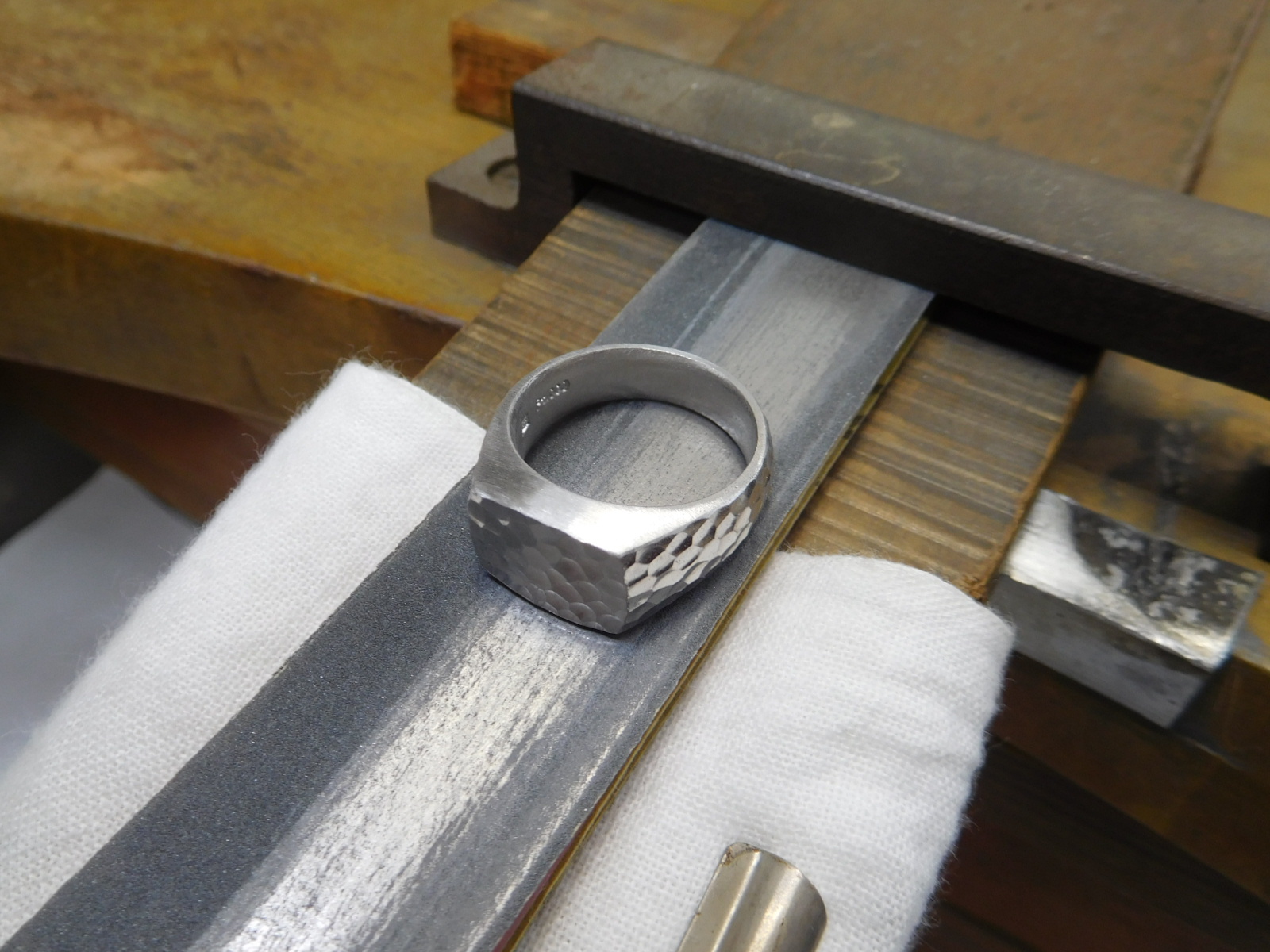 ピンキーリング メンズ シグネット